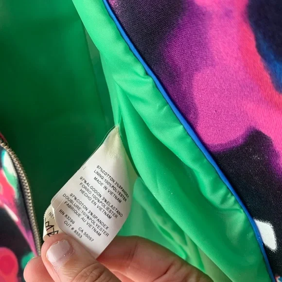 Issac Mizrahi Women’s Floral Moto Style Short Jacket Size 6 (Small) - Picture 8 of 8